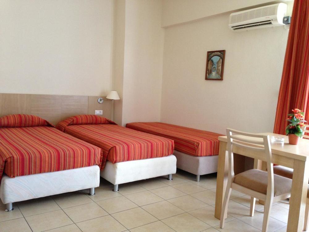 Anita Aparthotel Ialysos  Dış mekan fotoğraf
