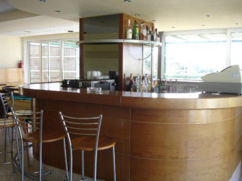 Anita Aparthotel Ialysos  Dış mekan fotoğraf