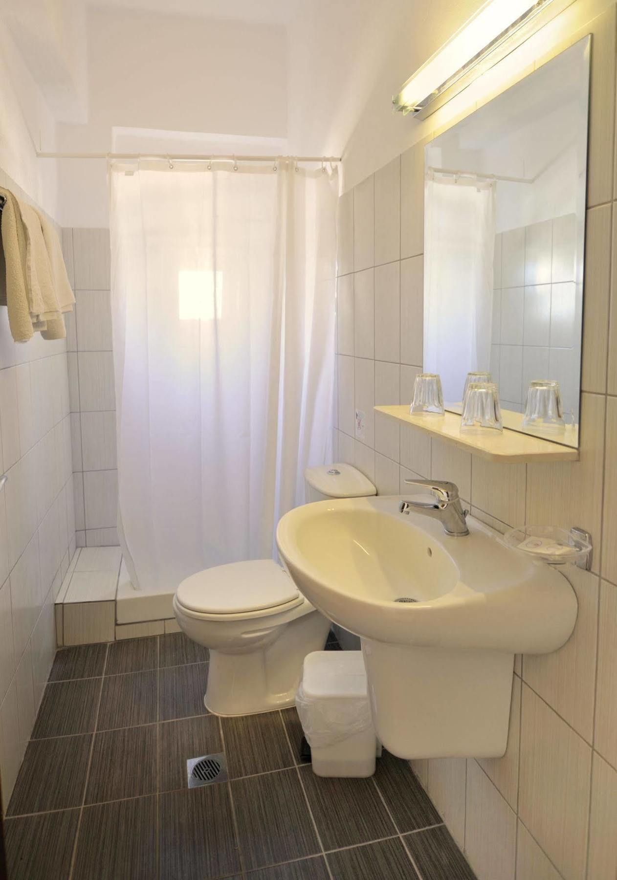 Anita Aparthotel Ialysos  Dış mekan fotoğraf